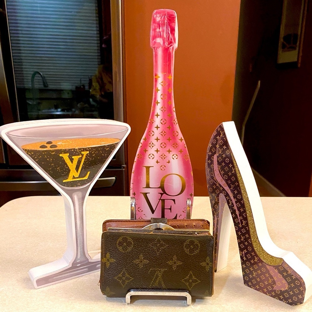 LOUIS VUITTON Monogram Double-Sided Kiss/Lock Compact Wallet, FUC - Picture 5 of 12